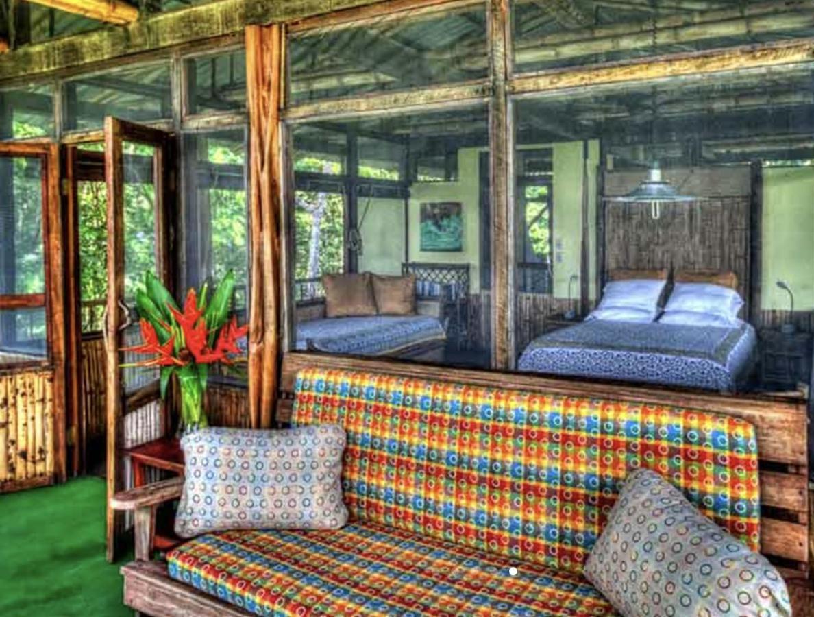 Iguana Lodge Beach Resort Пуэрто-Хименес Экстерьер фото