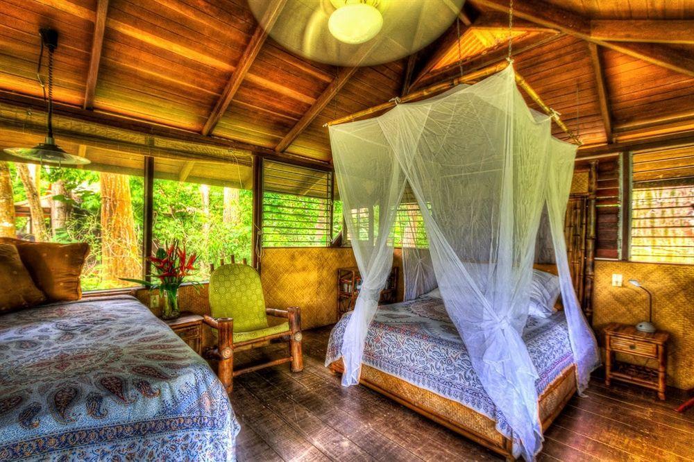 Iguana Lodge Beach Resort Пуэрто-Хименес Экстерьер фото