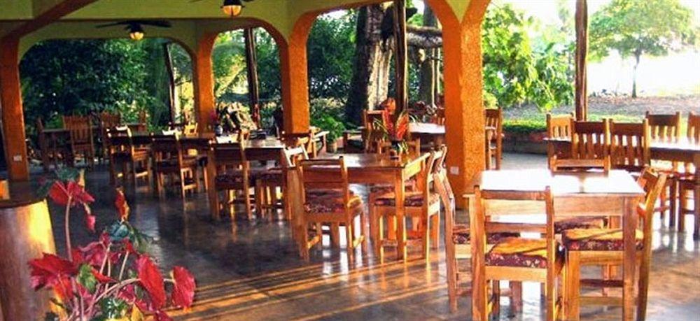 Iguana Lodge Beach Resort Пуэрто-Хименес Экстерьер фото