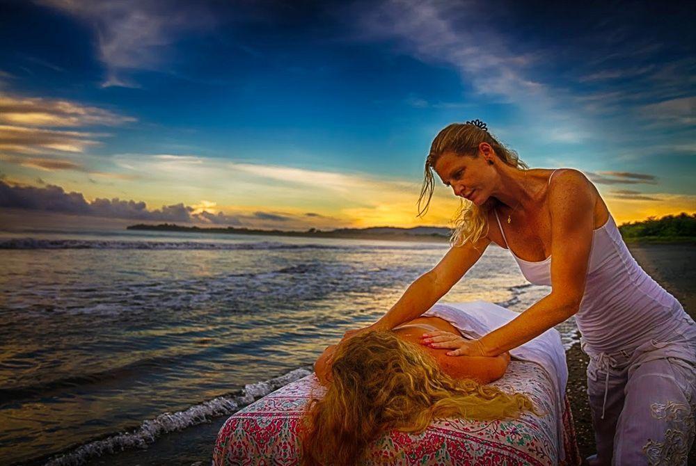 Iguana Lodge Beach Resort Пуэрто-Хименес Экстерьер фото