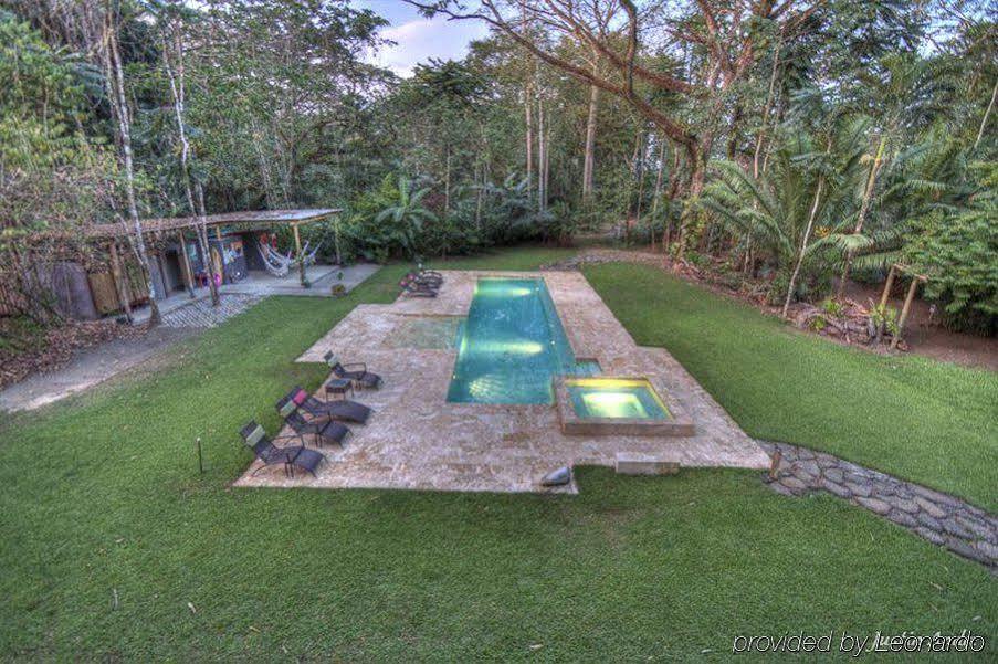 Iguana Lodge Beach Resort Пуэрто-Хименес Экстерьер фото
