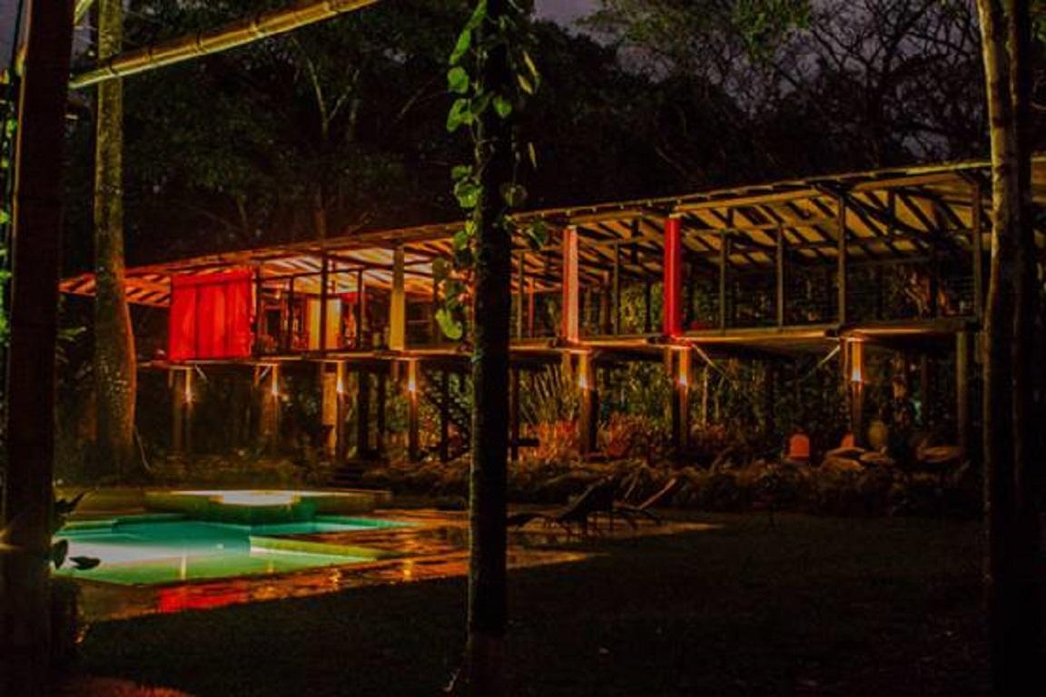 Iguana Lodge Beach Resort Пуэрто-Хименес Экстерьер фото